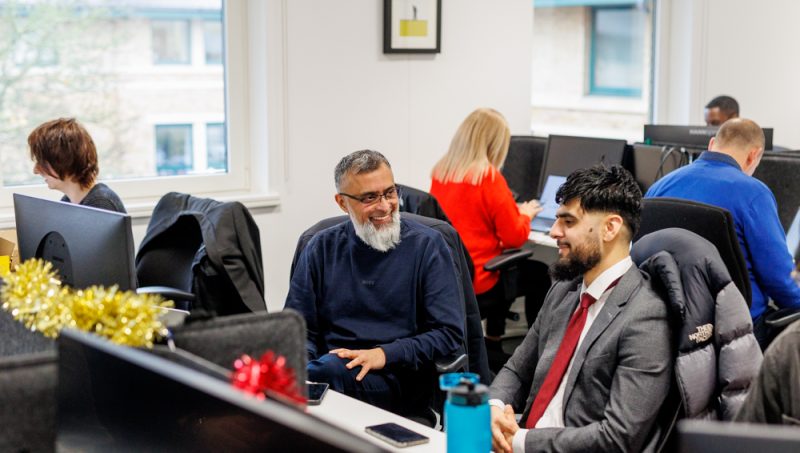 Five reasons to work at 4PS — according to our colleagues!